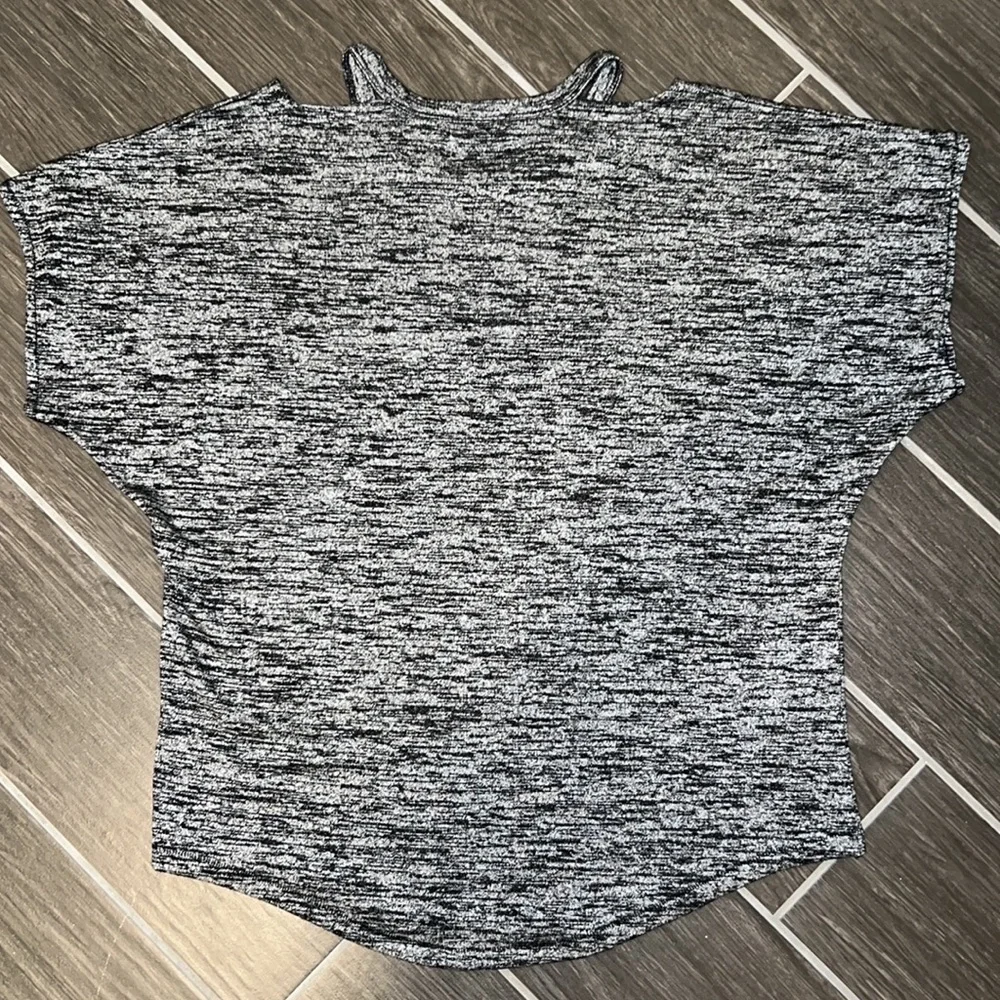 Rag & Bone Jean Cold Shoulder Knit M - Picture 2 of 3